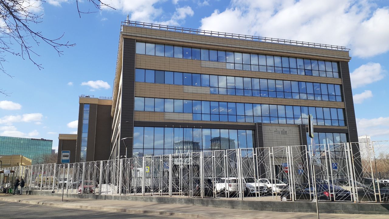 Офисы в аренду и на продажу рядом с метро Давыдково в бизнес-центре Квадрат